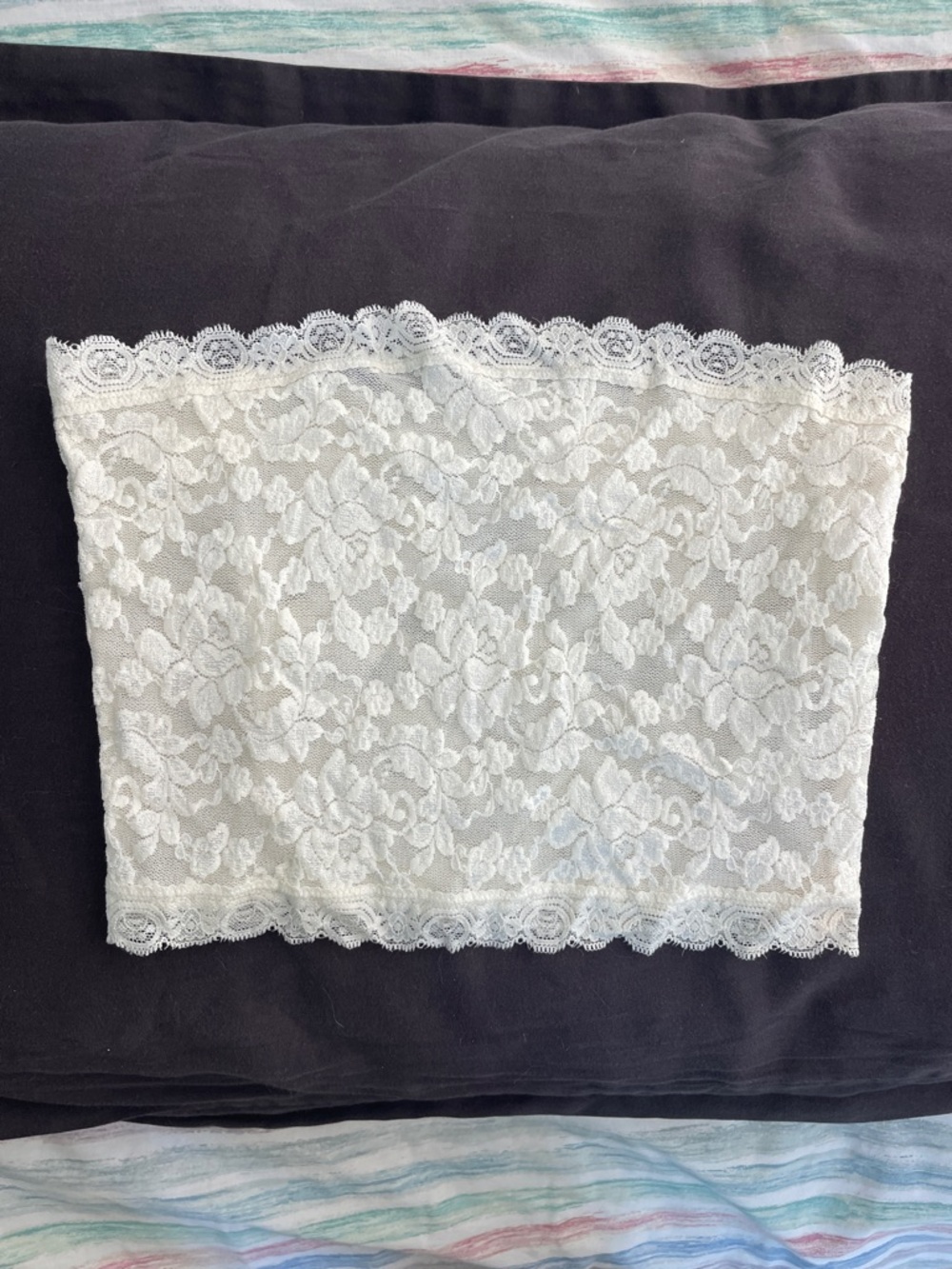 Forever 21 White Lace Bandeau Tube Top crop XS, S, M